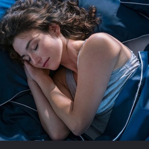 Melatonina para dormir: como funciona e os benefícios para o sono